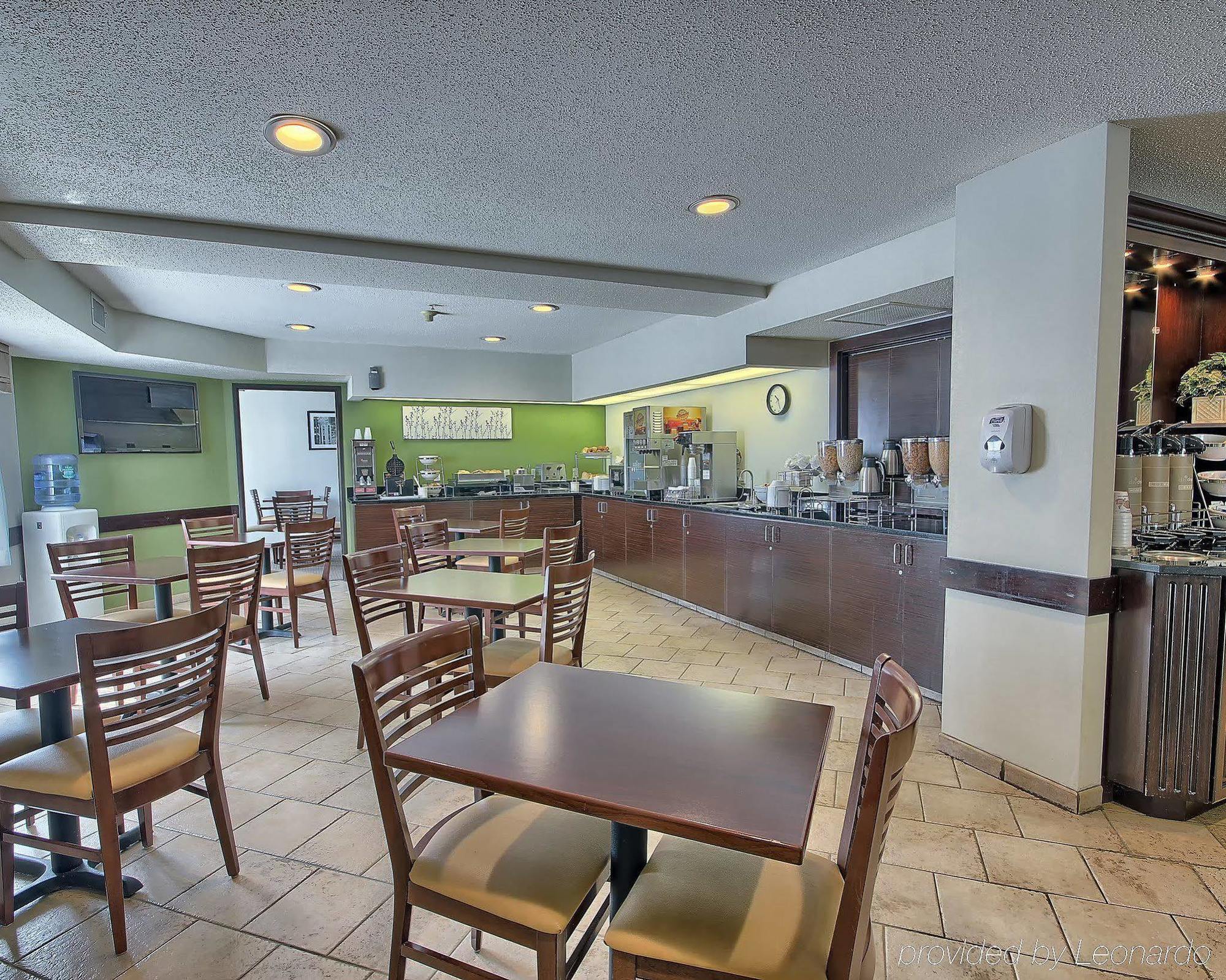 Hotel Sleep & - South Charleston 3*